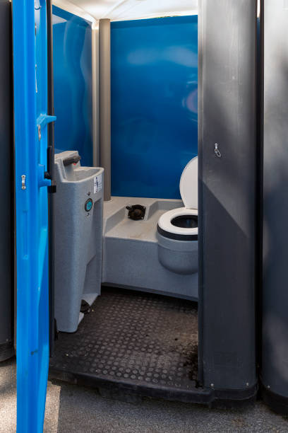 Portable Toilet Options We Offer in St Albans, VT