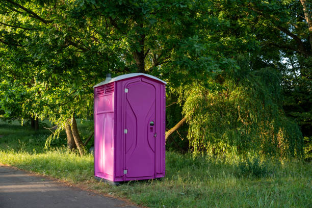 Best Luxury portable toilet rental  in St Albans, VT